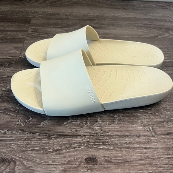 Crocs Women's Cream Slide Sandals - Picture 8 of 8